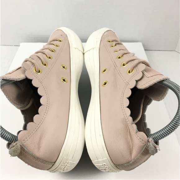 Converse Women’s Chuck Taylor All Star Low Top Pink Scallop - Picture 5 of 7